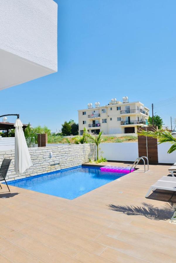 Melanos Residence 2 Bdrm Townhouse With Private Pool Klorakas Buitenkant foto